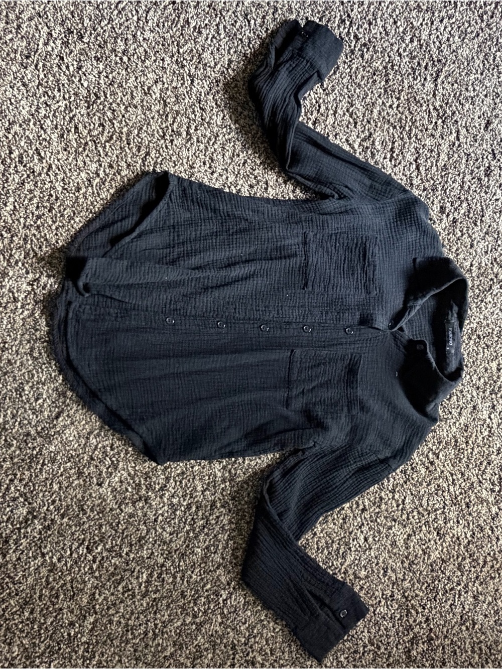 Women's Black Button-Front Long-Sleeve Textured Shirt